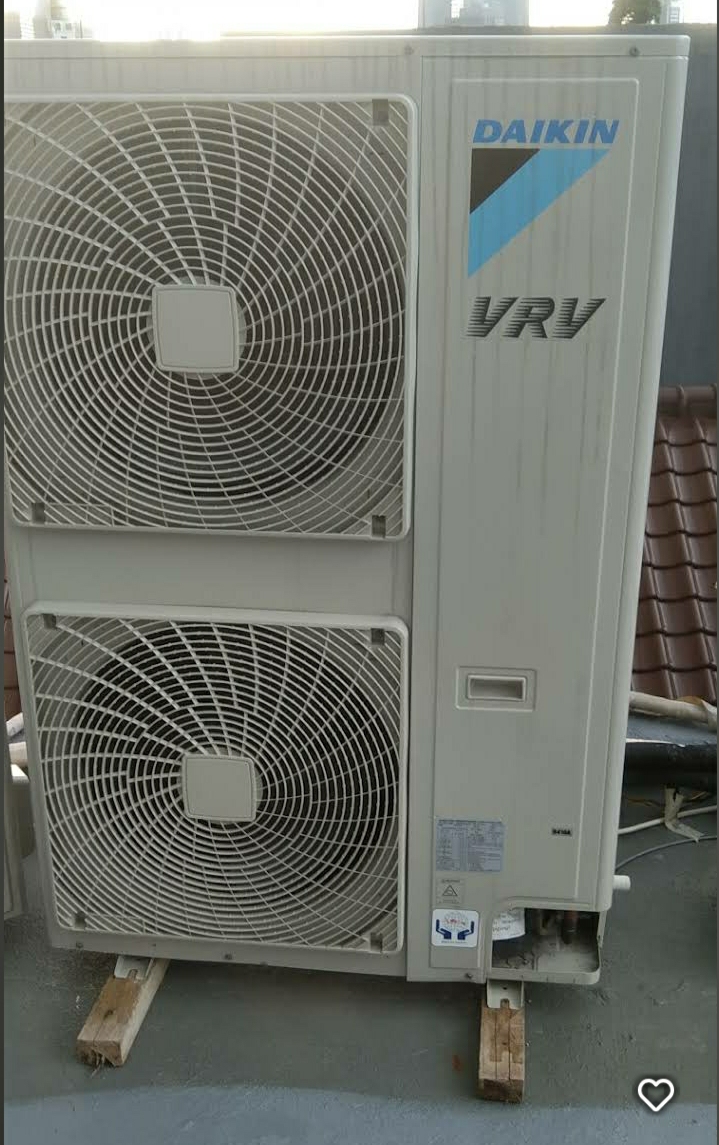 Outdoor AC selesai service